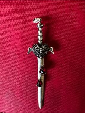 Thomas Sabo Silver Heart sword with garnets